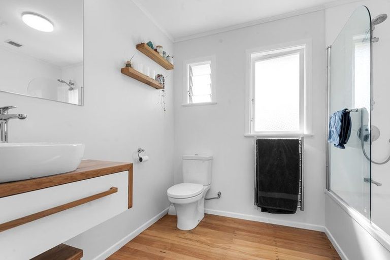 Photo of property in 20 Rosalind Street, Deanwell, Hamilton, 3206