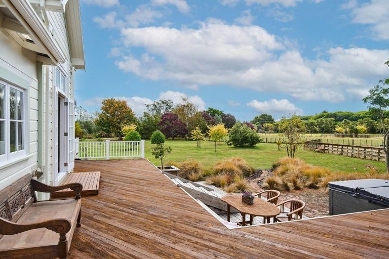 Photo of property in 108 Arcus Road, Te Horo, Otaki, 5582