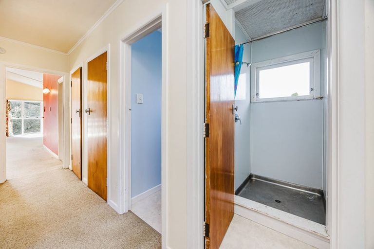 Photo of property in 46 Lawrence Crescent, Hillpark, Auckland, 2102