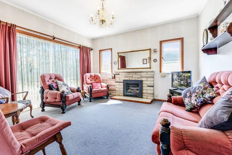 Photo of property in 36 Oxford Street, Fairfield, Hamilton, 3214