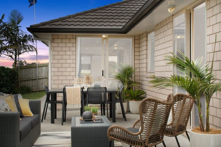 Photo of property in 208 Ballintoy Park Drive, Welcome Bay, Tauranga, 3175