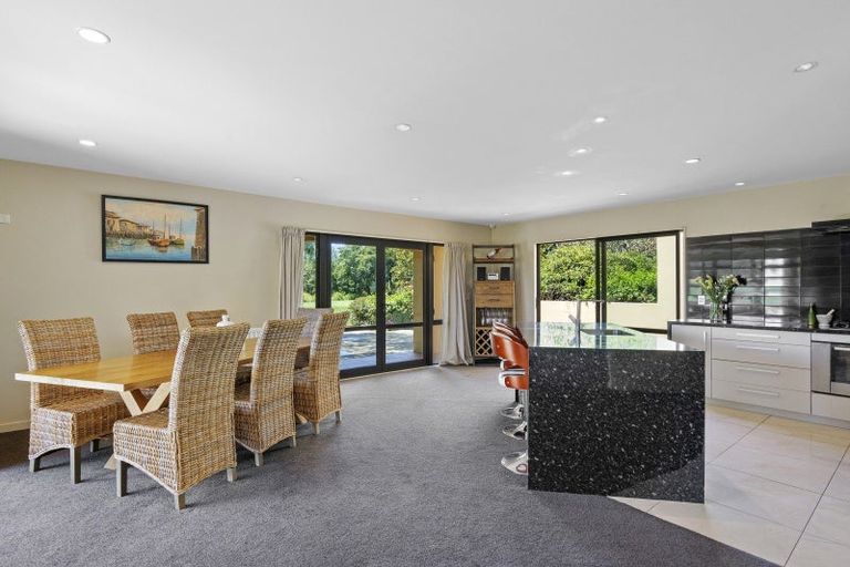 Photo of property in 2817 West Coast Road, Kirwee, Darfield, 7571