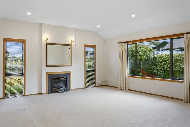 Photo of property in 15 The Circle, Nukuhau, Taupo, 3330