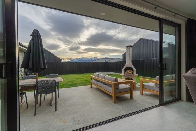 Photo of property in 5 Millar Place, Te Anau, 9679