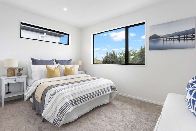 Photo of property in 18b Dana Place, Somerville, Auckland, 2014