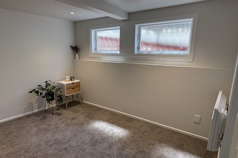 Photo of property in 11 Owen Street, Newtown, Wellington, 6021