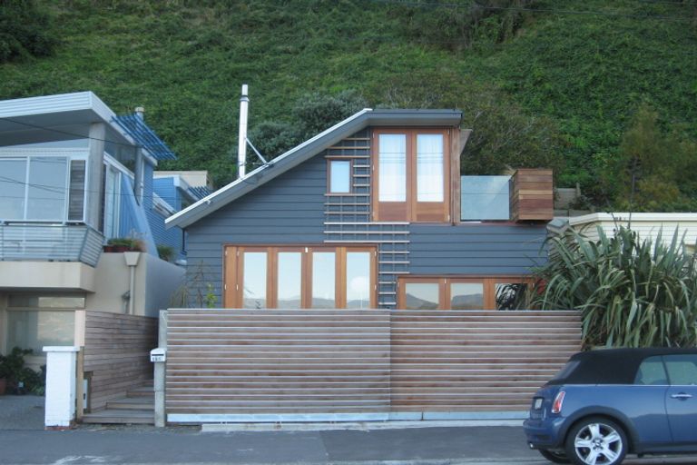 Photo of property in 195 Marine Parade, Seatoun, Wellington, 6022