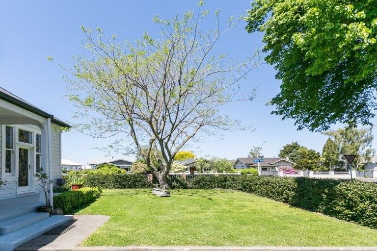 Photo of property in 1001 Plunket Street, Saint Leonards, Hastings, 4120