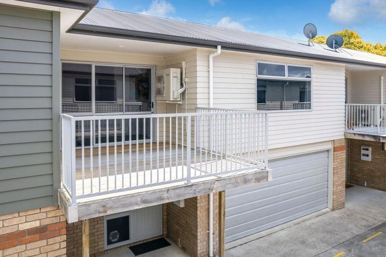 Photo of property in 2/9 Beatty Street, Melville, Hamilton, 3206