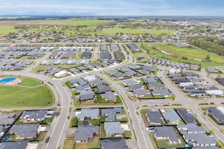 Photo of property in 14 Paroto Street, Kaiapoi, 7630