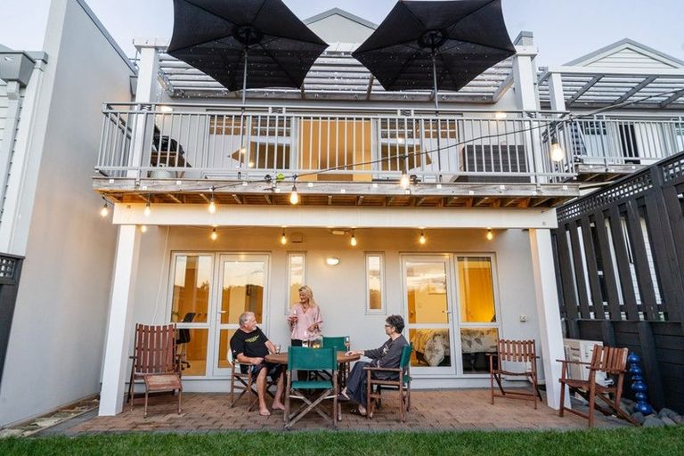 Photo of property in 19 Brodie Place, Bethlehem, Tauranga, 3110