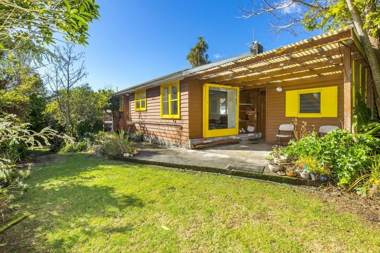 Photo of property in 11 Richard Grove, Stokes Valley, Lower Hutt, 5019