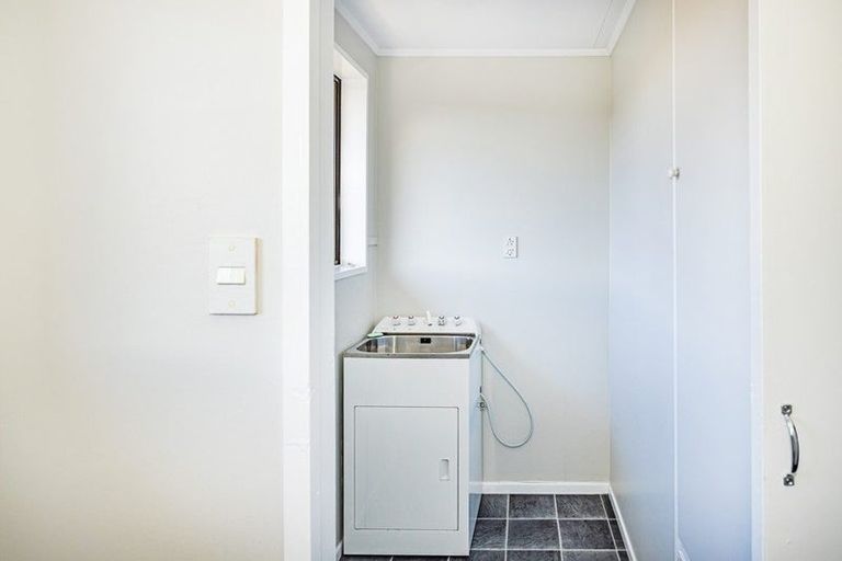 Photo of property in 9 Perth Street, South Hill, Oamaru, 9400