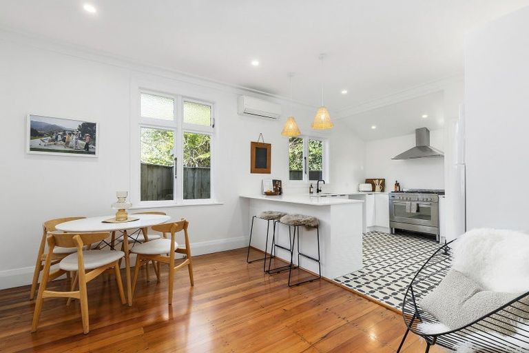 Photo of property in 5 Adams Terrace, Aro Valley, Wellington, 6021