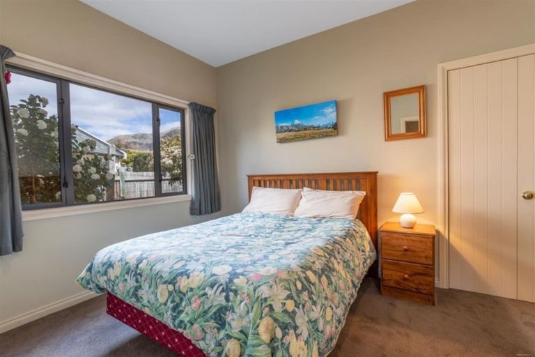 Photo of property in 90 Meadowstone Drive, Wanaka, 9305