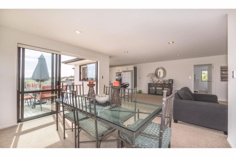 Photo of property in 29 Old Mill Road, Silverdale, 0932