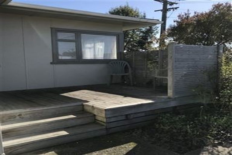 Photo of property in 2 Rutland Street, Levin, 5510