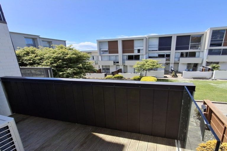 Photo of property in The Altair, 43/120 Rintoul Street, Newtown, Wellington, 6021