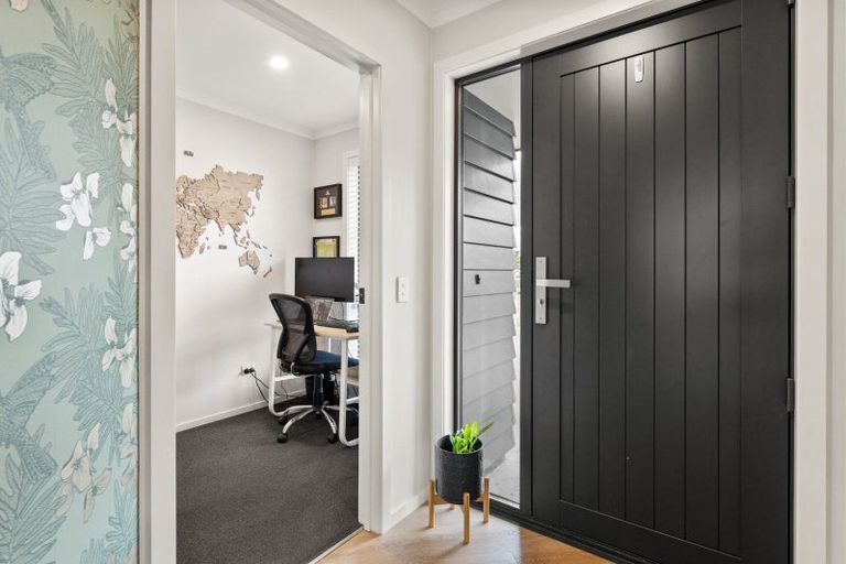 Photo of property in 13 Three Kings Court, Outram, 9019