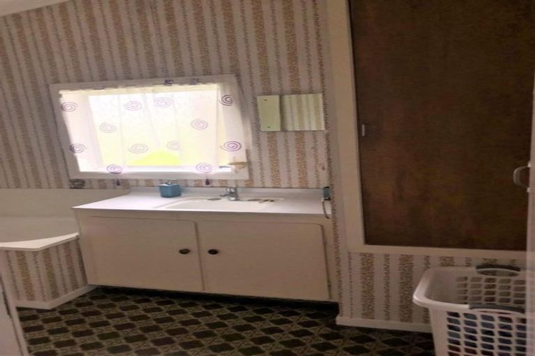 Photo of property in 11 Keatoa Terrace, Owaka, 9535