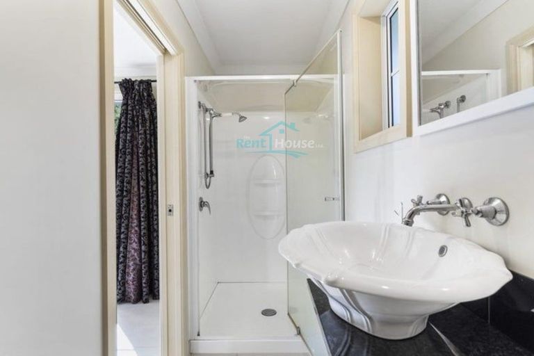 Photo of property in 816 Redoubt Road, Flat Bush, Auckland, 2019