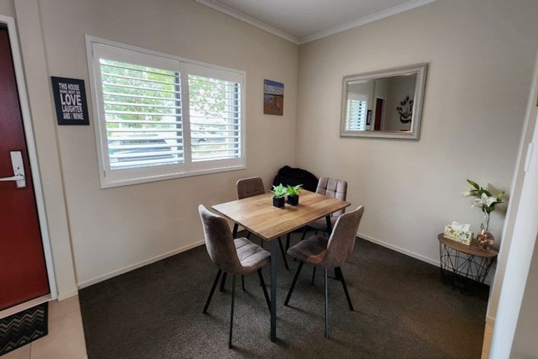Photo of property in 30 Squadron Drive, Hobsonville, Auckland, 0616