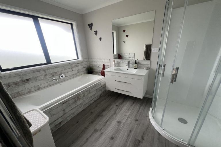 Photo of property in 37 Rangimarie Road, Ngaruawahia, 3720