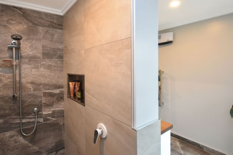 Photo of property in 1f Hoylake Street, Outram, 9019