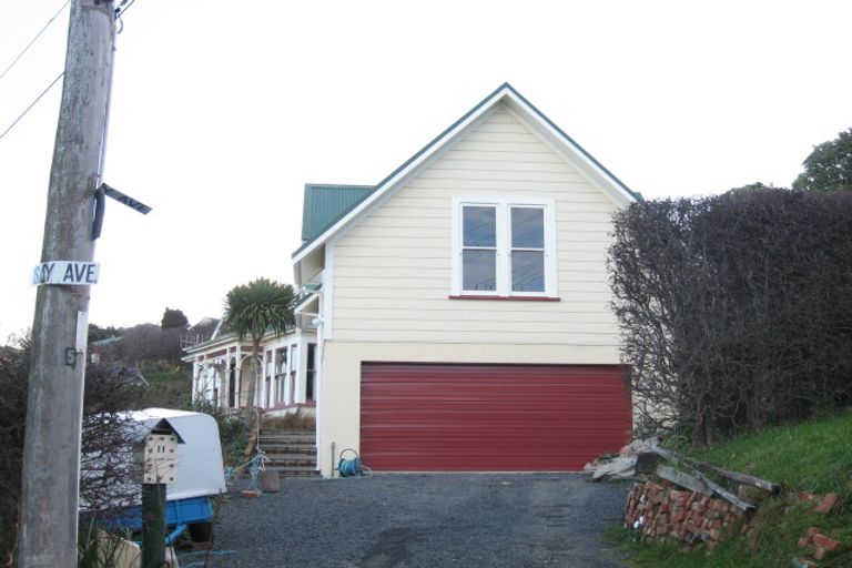 Photo of property in 11 Taupo Street, Ravensbourne, Dunedin, 9022