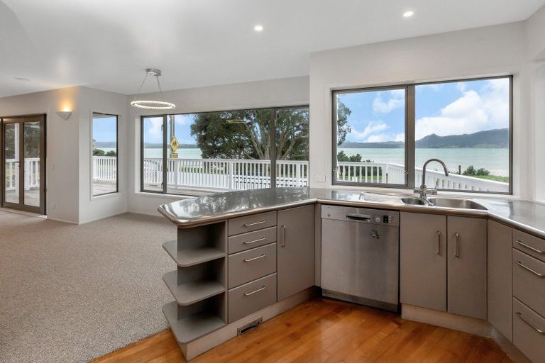 Photo of property in 237 One Tree Point Road, One Tree Point, 0118