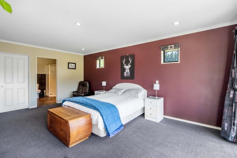 Photo of property in 121 Mason Road, Seaward Bush, Invercargill, 9871