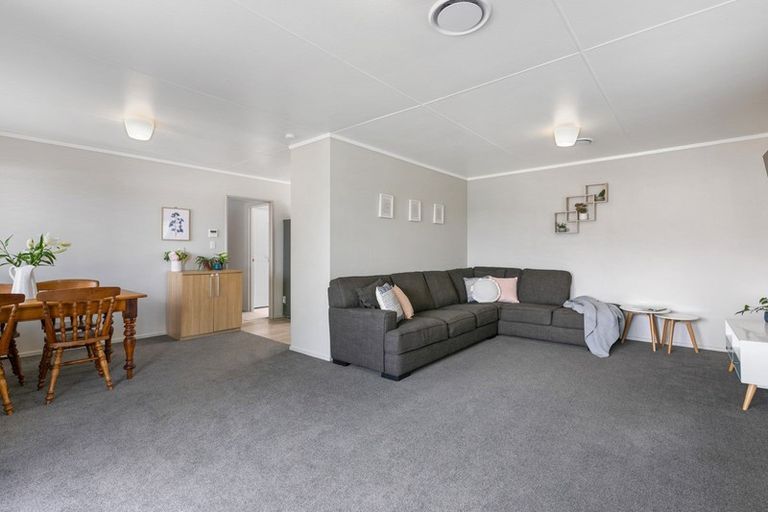 Photo of property in 23a Warwick Place, Brookfield, Tauranga, 3110