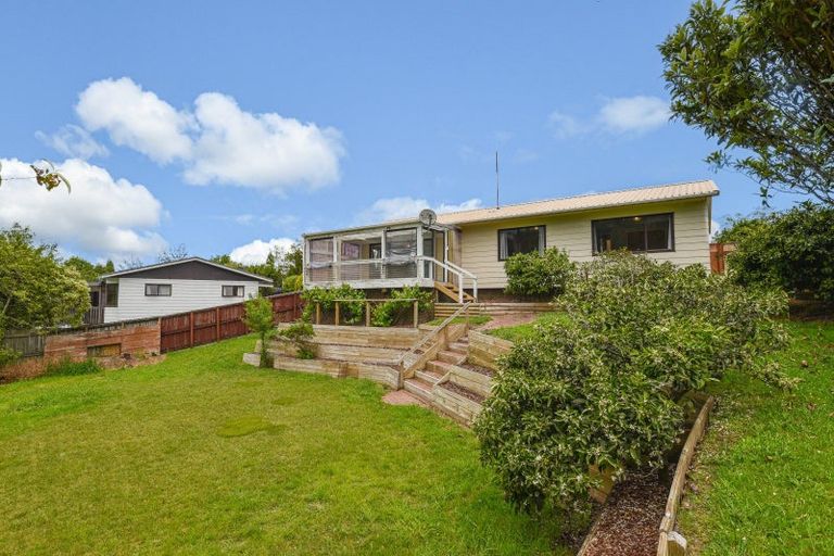 Photo of property in 20 Augustus Earle Place, Pukehangi, Rotorua, 3015