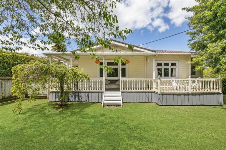 Photo of property in 1/14 Dominion Street, Takapuna, Auckland, 0622