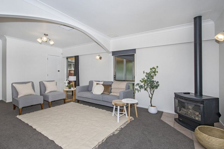 Photo of property in 33 Fairway Drive, Te Kamo, Whangarei, 0112