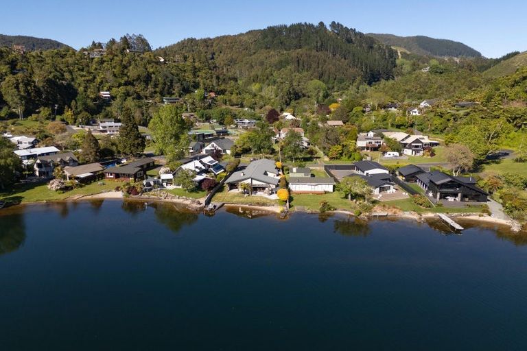 Photo of property in 17 Steep Street, Lake Okareka, Rotorua, 3076