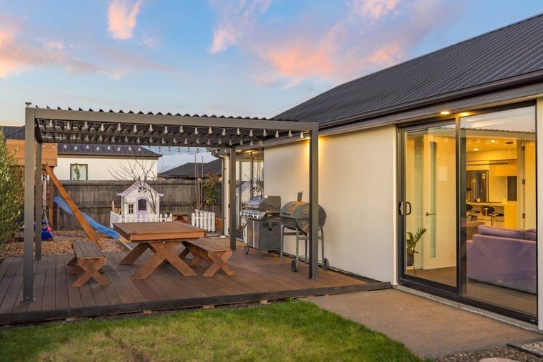 Photo of property in 79 Prestons Park Drive, Marshland, Christchurch, 8083