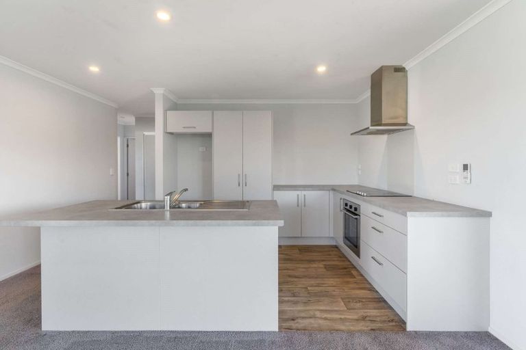 Photo of property in 100 Strauss Drive, Rolleston, 7614