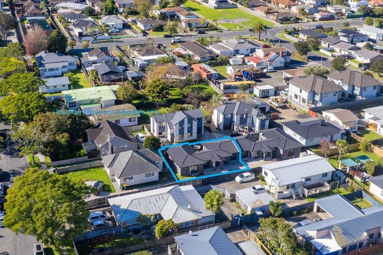 Photo of property in 8a Martin Road, Manurewa, Auckland, 2102