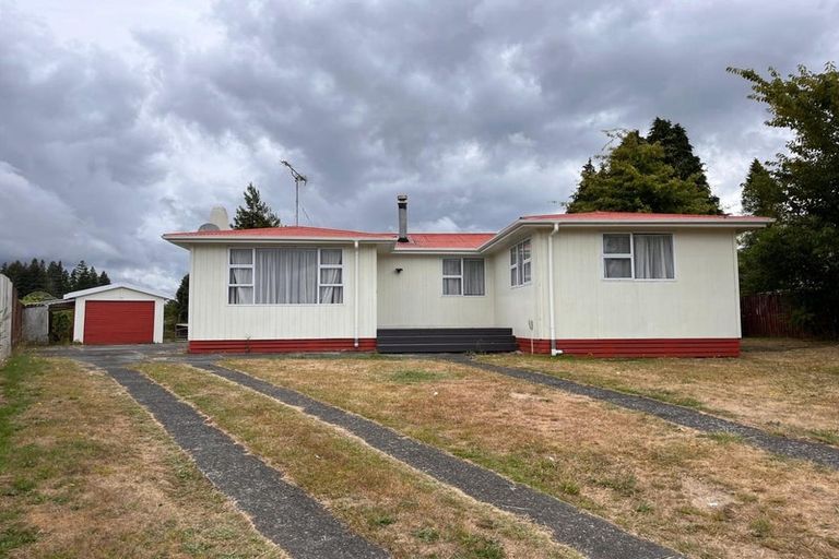 Photo of property in 31 Crathie Crescent, Tokoroa, 3420