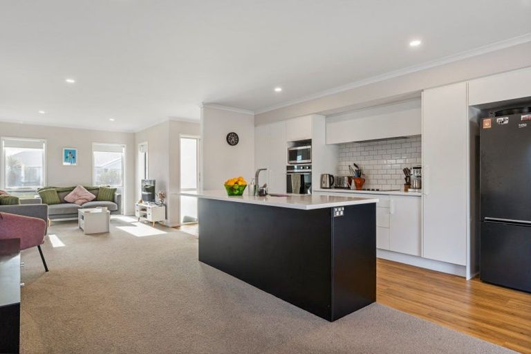 Photo of property in 6 Wahaika Way, Papamoa Beach, Papamoa, 3118