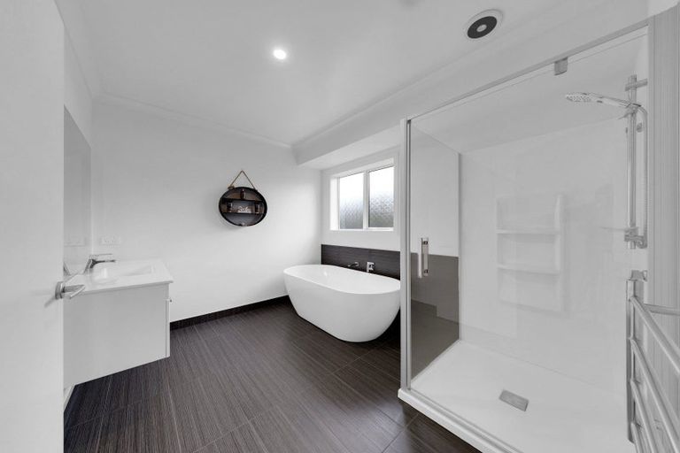 Photo of property in 18 Helen June Avenue, Flagstaff, Hamilton, 3210