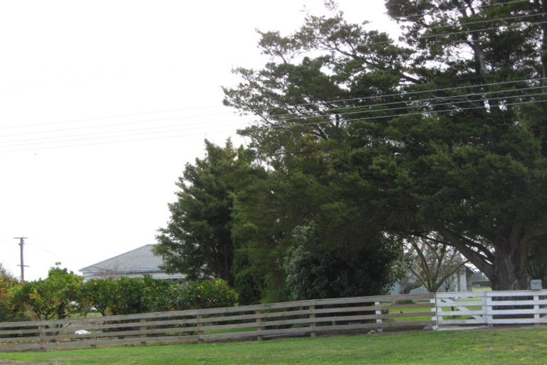 Photo of property in 92 Middle Road, Havelock North, 4130