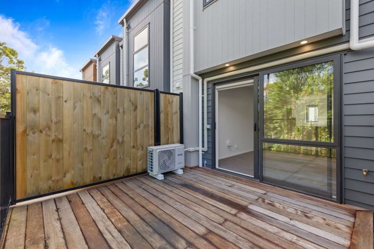 Photo of property in 56 Raupeti Lane, Henderson, Auckland, 0612