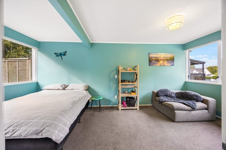 Photo of property in 7 Waima Crescent, Titirangi, Auckland, 0604