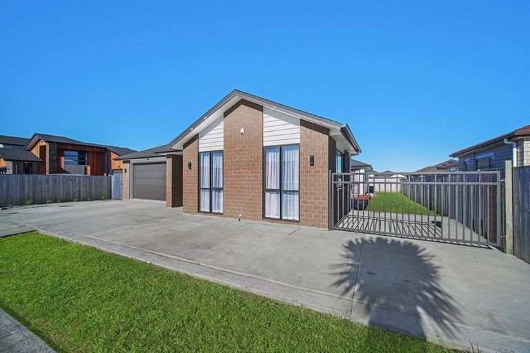 Photo of property in 26 Wellfield Drive, Papakura, 2110