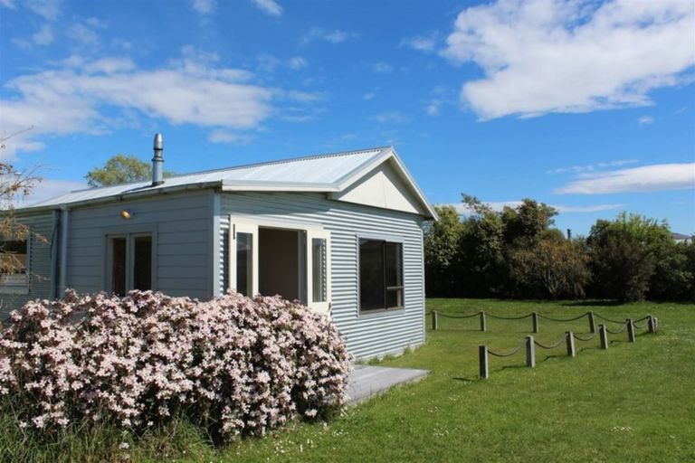 Photo of property in 2 Dunnet Street, Karitane, Waikouaiti, 9471
