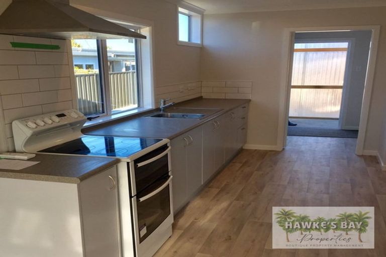 Photo of property in 37 Cassino Crescent, Onekawa, Napier, 4110