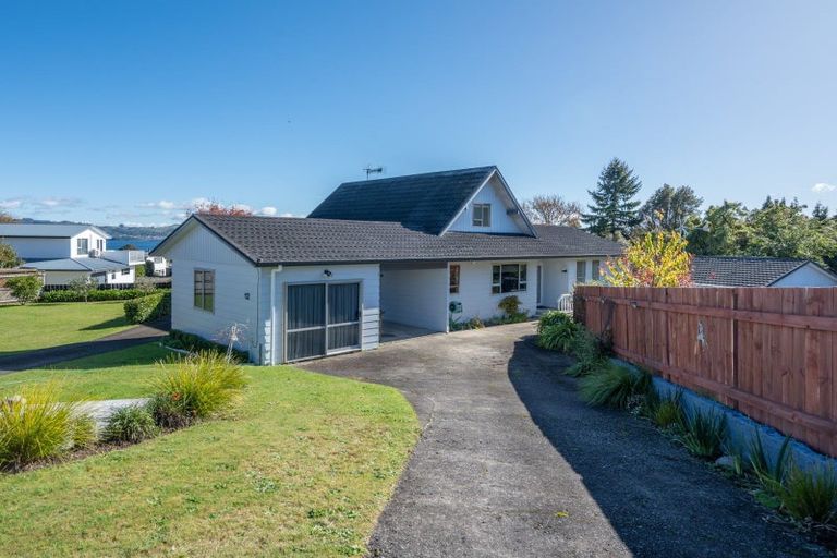 Photo of property in 12 Normand Place, Richmond Heights, Taupo, 3330