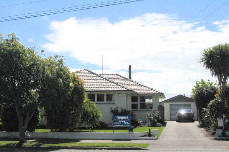 Photo of property in 15 Farrington Avenue, Bishopdale, Christchurch, 8053